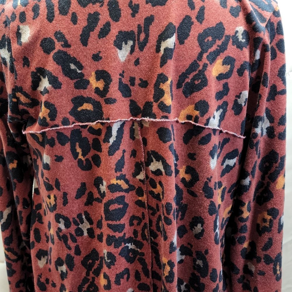 Coin 1804 Brown Rust Colored Animal Print Cardigan Size Large - Picture 8 of 9